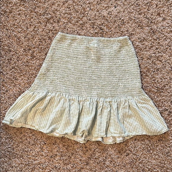 Chic Gingham Ruffle A-Line Skirt - Picture 3 of 3